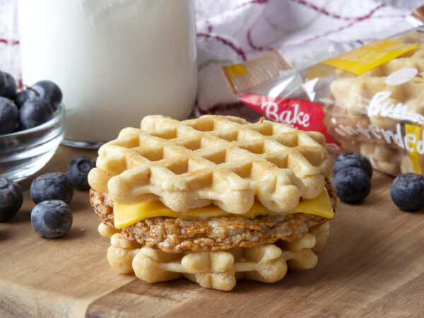 BAKE CRAFTERS CHICKEN SAUSAGE CHEESE WAFFLE