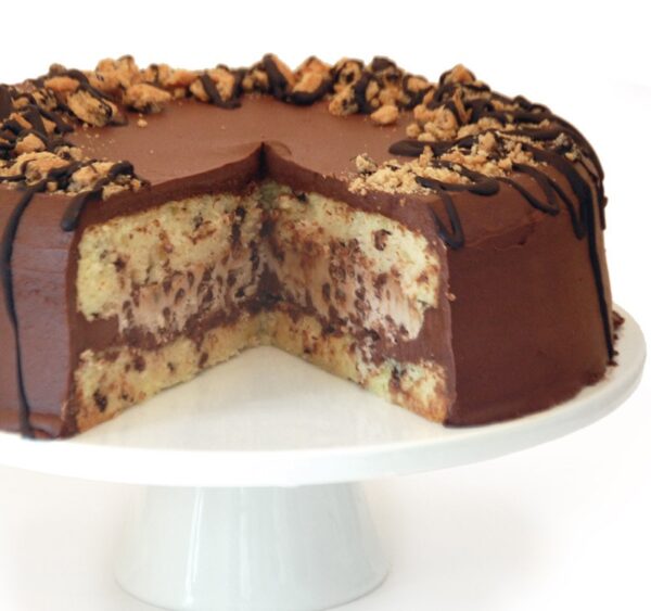 CAROUSEL CAKES COOKIE DOUGH LAYER CAKE