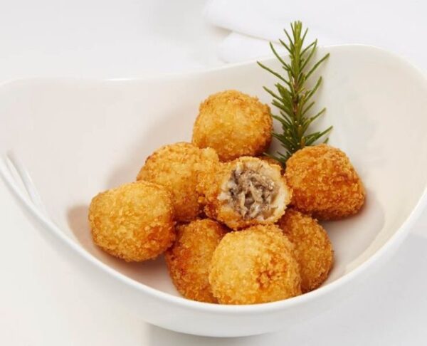 CANAPE TEAM PORCINI MUSHROOM ARANCINI