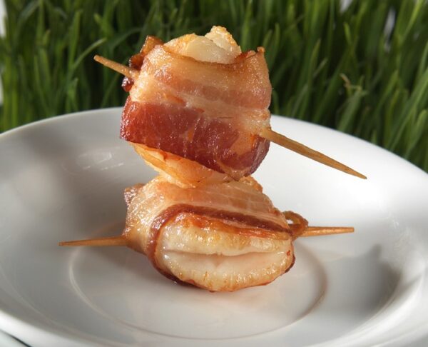 KABOBS SHRIMP WRAPPED IN BACON