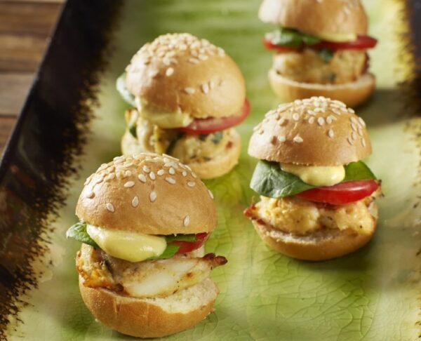 KABOBS MINI SESAME SEED BUNS