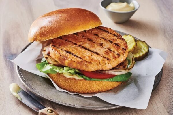 TRIDENT SALMON BURGERS 4OZ