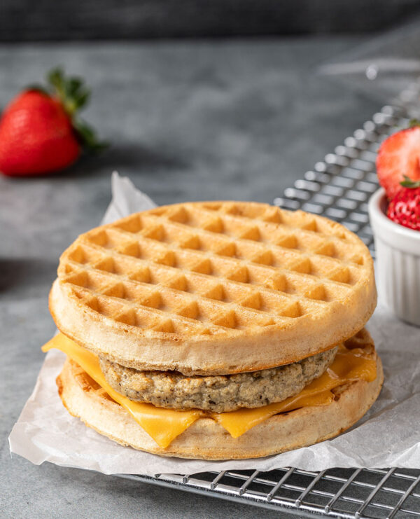 TASTYBRANDS IW WG CHICKEN SAUSAGE W/ CHEESE ON A WAFFLE